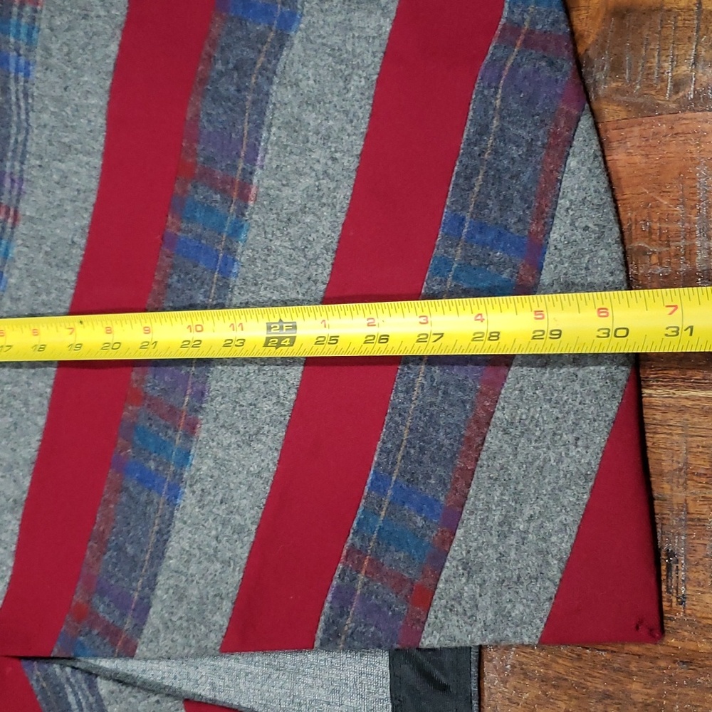 Vintage Pendleton Wool Vest - Picture 5 of 7